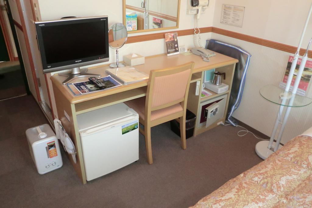Toyoko Inn Yokohama Minatomirai-Sen Nihon-Odori Ekimae Yokohama (Kanagawa) Quarto foto